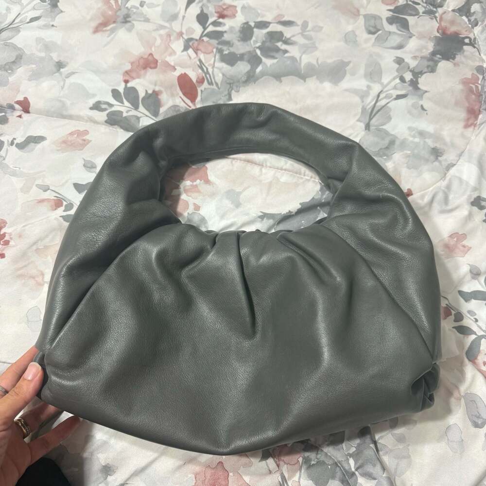 Bottega Veneta The Shoulder Pouch Leather Handbag in Grey